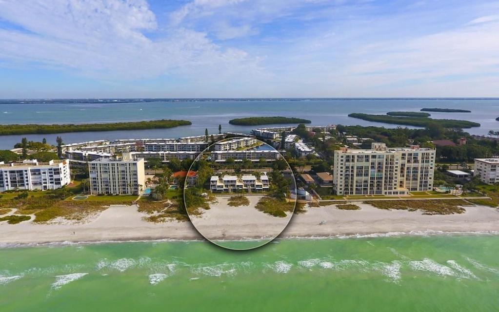 Laplaya 201C Breathtaking Gulf Panorama From This Corner End Unit With A Private Stairway To The Beach ลองโบทคีย์ ภายนอก รูปภาพ