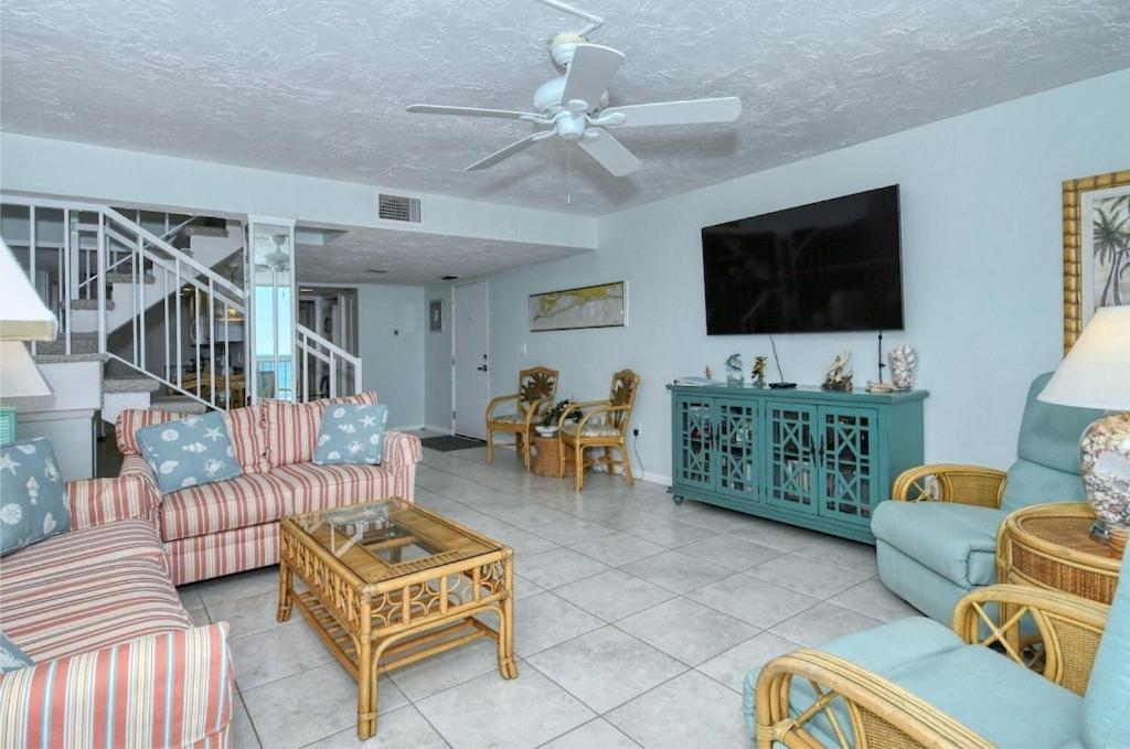 Laplaya 201C Breathtaking Gulf Panorama From This Corner End Unit With A Private Stairway To The Beach ลองโบทคีย์ ภายนอก รูปภาพ
