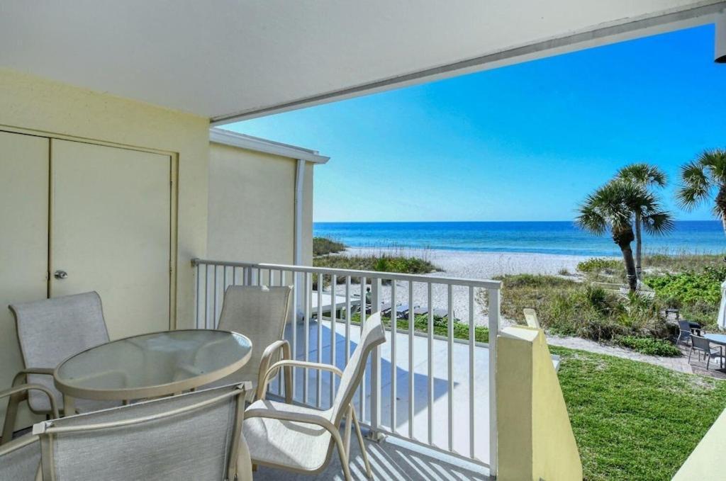 Laplaya 201C Breathtaking Gulf Panorama From This Corner End Unit With A Private Stairway To The Beach ลองโบทคีย์ ภายนอก รูปภาพ